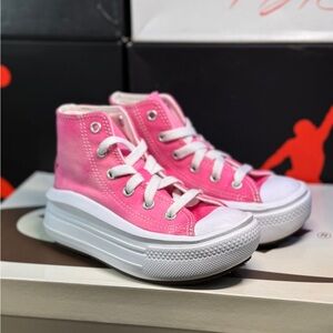 Converse All-Star Pink Platform Size 11 Youth/Kids